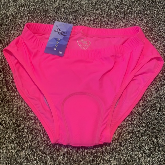 PADDED CYCLE BRIEF / UNDERWEAR, NWT - Picture 5 of 8